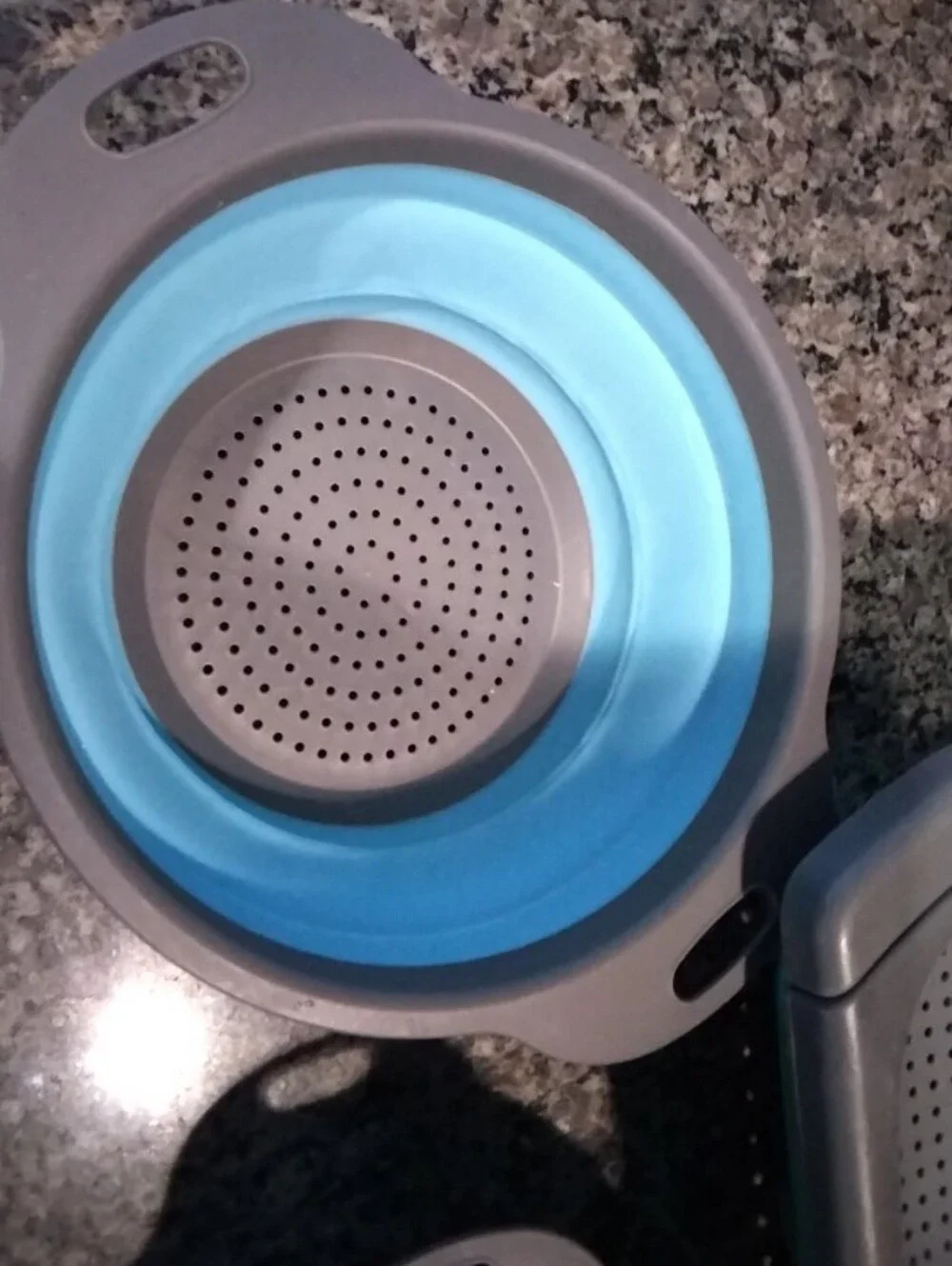 Collapsible Silicone Kitchen Colanders and Strainers - Aqua/Gray Set Of 4